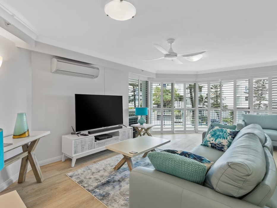1 Bedroom Partial Ocean Superior